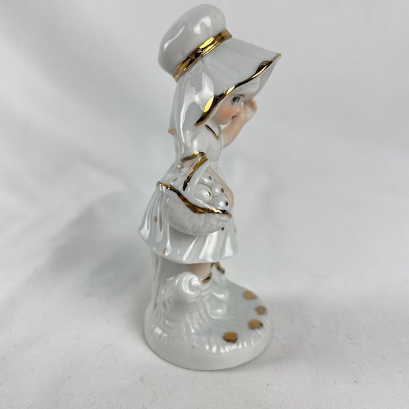 Vintage Capodimonte Girl Figurine-Fine Porcelain-White/Gold Dress-Italy - Picture 4 of 10